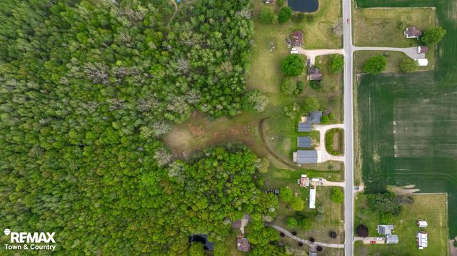 2310 Dale Road, Tobacco Twp, MI 48612