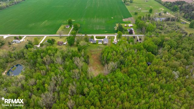 2310 Dale Road, Tobacco Twp, MI 48612