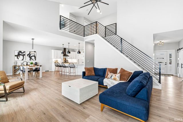 50637 Stonecutter Drive, Granger, IN 46530