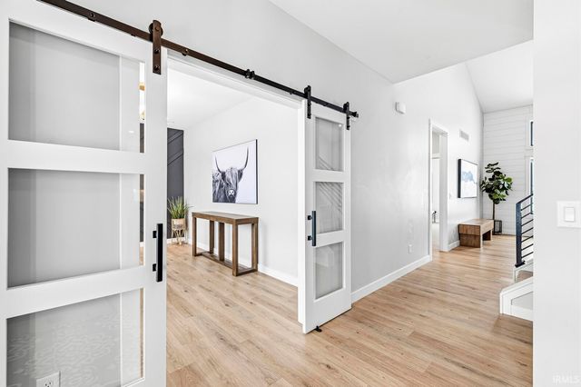 50637 Stonecutter Drive, Granger, IN 46530