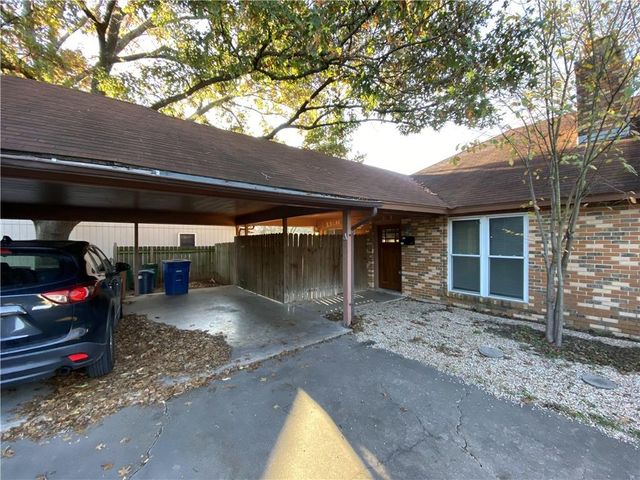 3307 Whitepine DR A, Austin, TX 78757