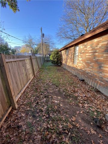 3307 Whitepine DR A, Austin, TX 78757