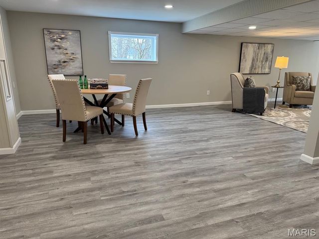 924 Fernview Drive, Creve Coeur, MO 63141