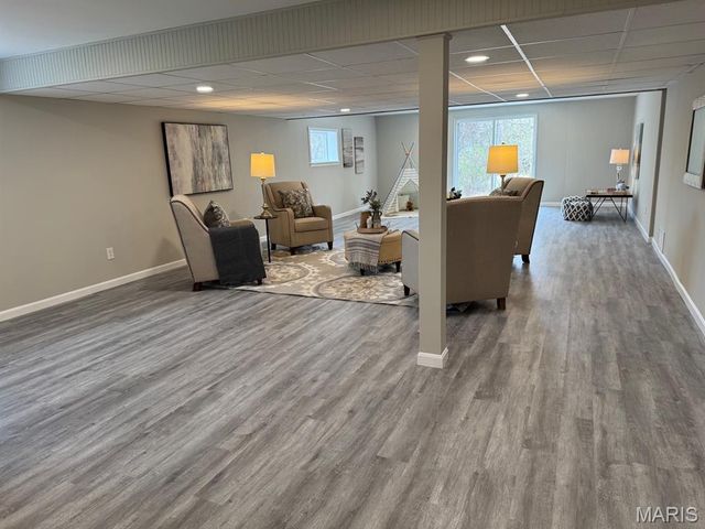 924 Fernview Drive, Creve Coeur, MO 63141