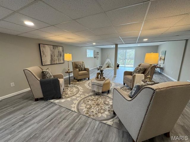 924 Fernview Drive, Creve Coeur, MO 63141