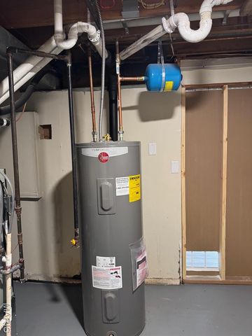 924 Fernview Drive, Creve Coeur, MO 63141