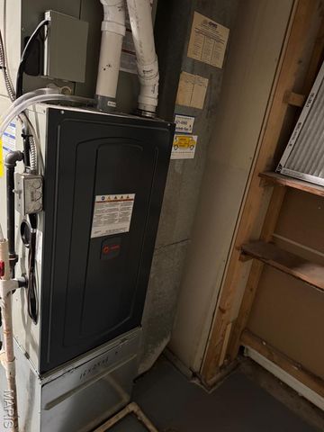 924 Fernview Drive, Creve Coeur, MO 63141