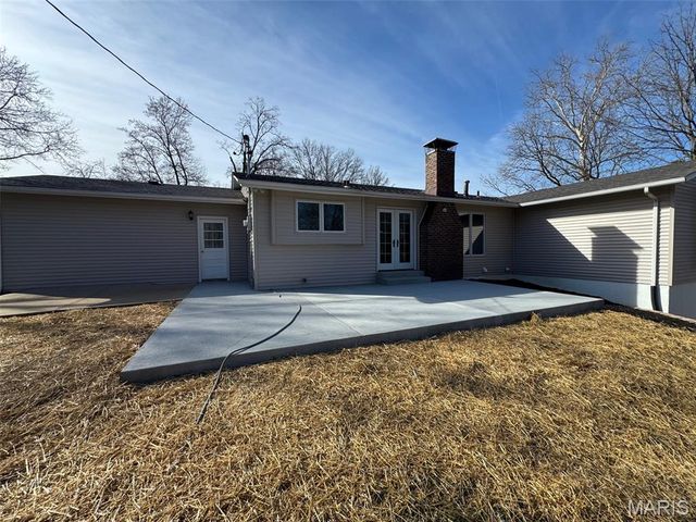 924 Fernview Drive, Creve Coeur, MO 63141