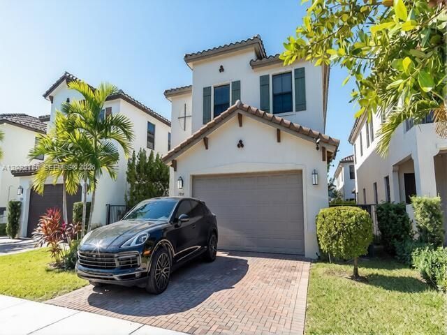 9794 W 34th Ct 0, Hialeah, FL 33018
