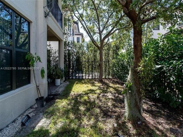 9794 W 34th Ct 0, Hialeah, FL 33018