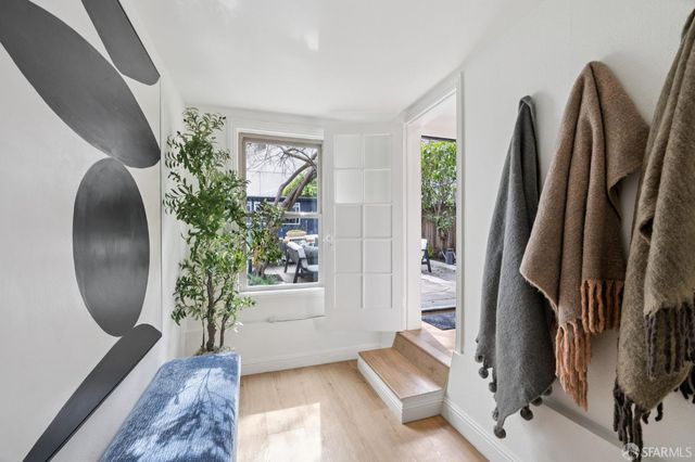 3369 Cesar Chavez Street, San Francisco, CA 94110