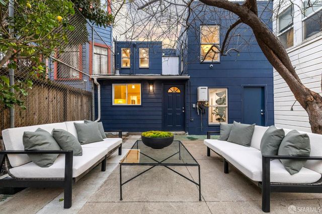 3369 Cesar Chavez Street, San Francisco, CA 94110