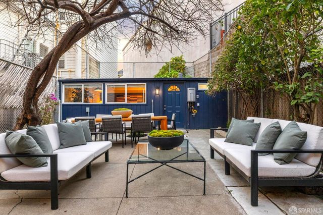 3369 Cesar Chavez Street, San Francisco, CA 94110