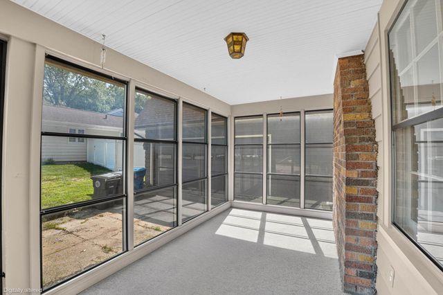 234 Kenilworth, Waterloo, IA 50701