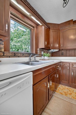 234 Kenilworth, Waterloo, IA 50701