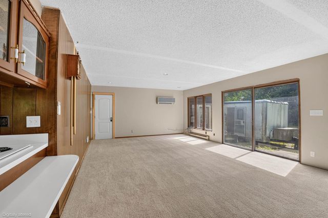 234 Kenilworth, Waterloo, IA 50701
