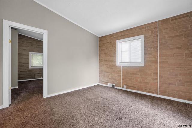 2405 4Th Avenue, Council Bluffs, IA 51501
