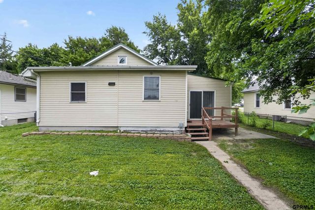 2405 4Th Avenue, Council Bluffs, IA 51501