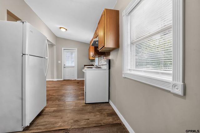 2405 4Th Avenue, Council Bluffs, IA 51501