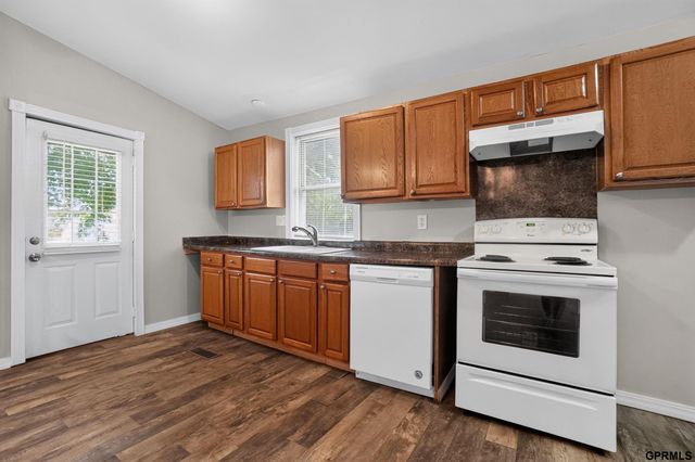 2405 4Th Avenue, Council Bluffs, IA 51501