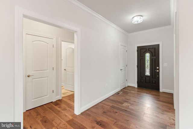 2012 DOZER LN, Catlett, VA 20119