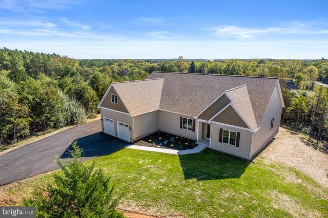 2012 DOZER LN, Catlett, VA 20119