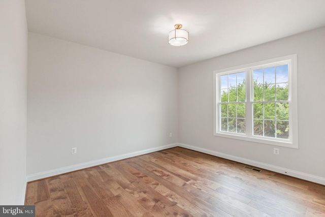 2012 DOZER LN, Catlett, VA 20119