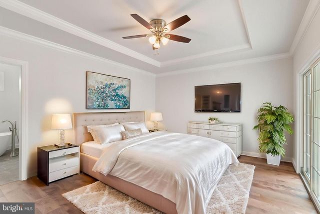 2012 DOZER LN, Catlett, VA 20119