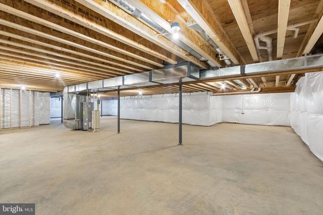 2012 DOZER LN, Catlett, VA 20119