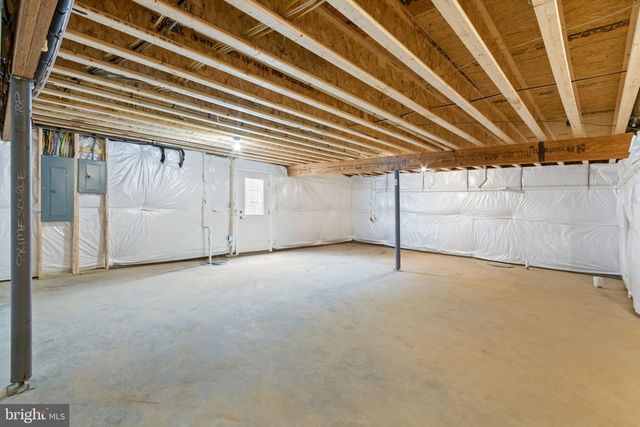 2012 DOZER LN, Catlett, VA 20119