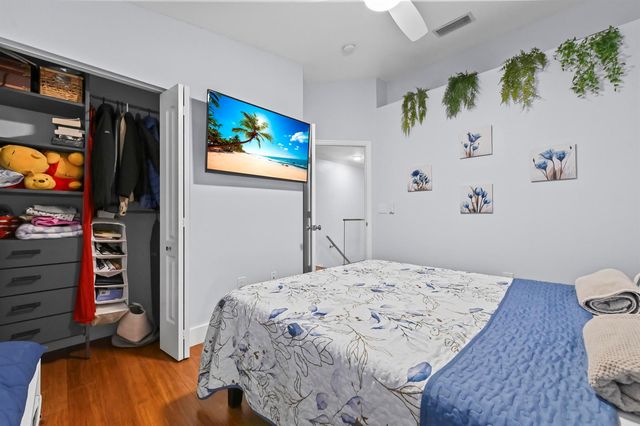 866 E Jeffery Street, Boca Raton, FL 33487