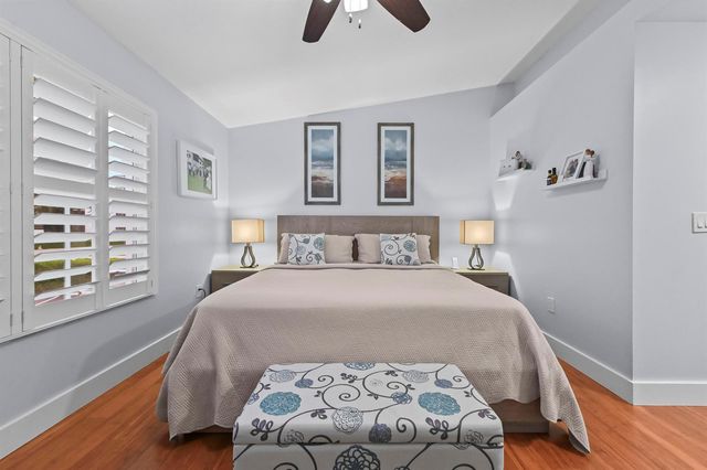 866 E Jeffery Street, Boca Raton, FL 33487