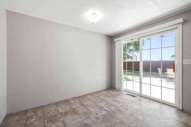 4707 Hope Street, Klamath Falls, OR 97603