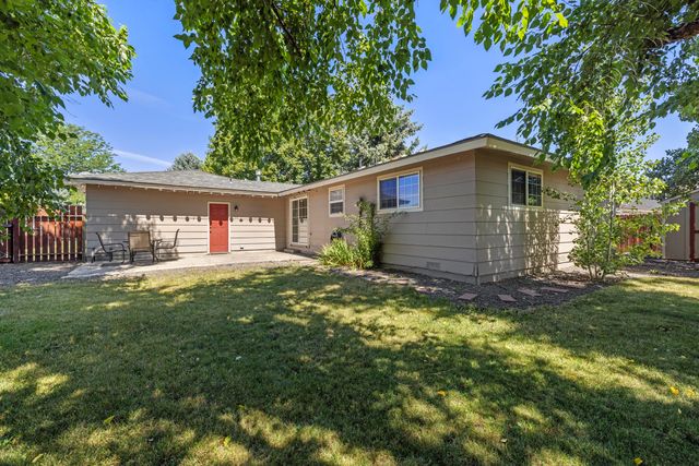 4707 Hope Street, Klamath Falls, OR 97603