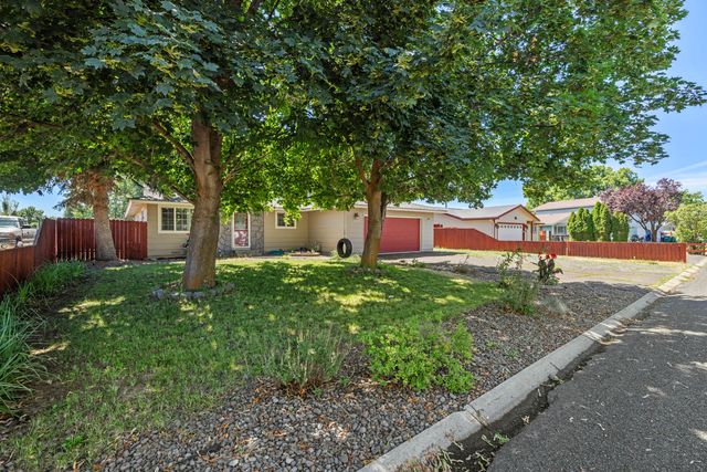4707 Hope Street, Klamath Falls, OR 97603