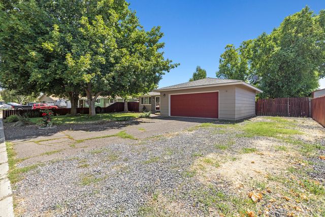 4707 Hope Street, Klamath Falls, OR 97603