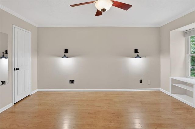 5 Spinning House Place NW, Atlanta, GA 30318
