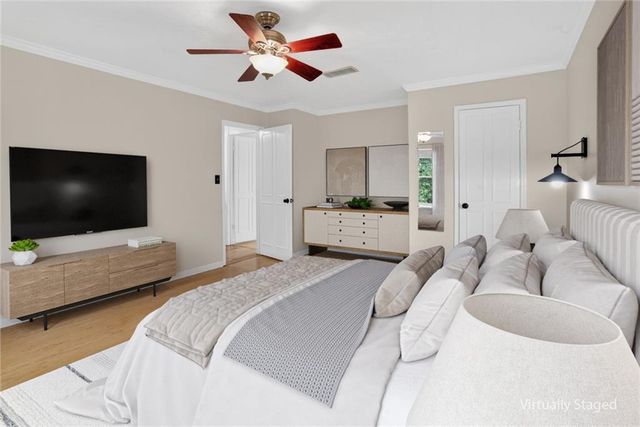 5 Spinning House Place NW, Atlanta, GA 30318