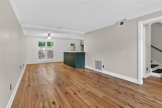 5 Spinning House Place NW, Atlanta, GA 30318