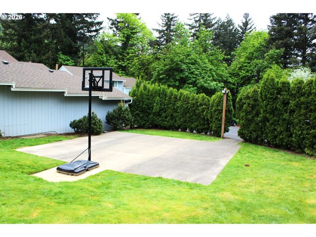 12460 Se 110TH Ct, Clackamas, OR 97015