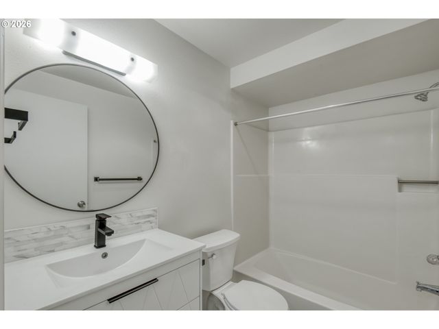 12460 Se 110TH Ct, Clackamas, OR 97015