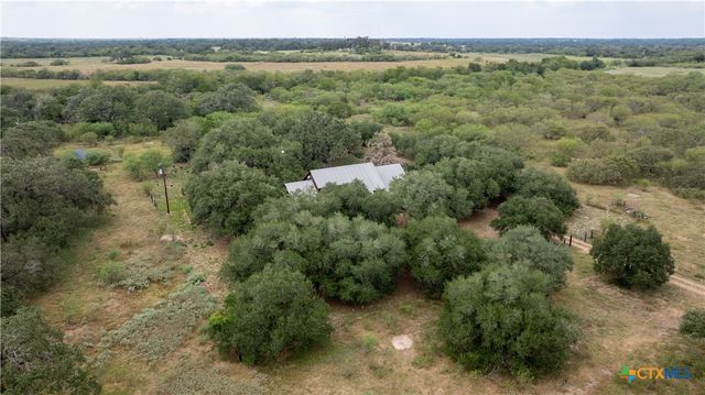 350 Ernest Lemke Rd., Yorktown, TX 78164