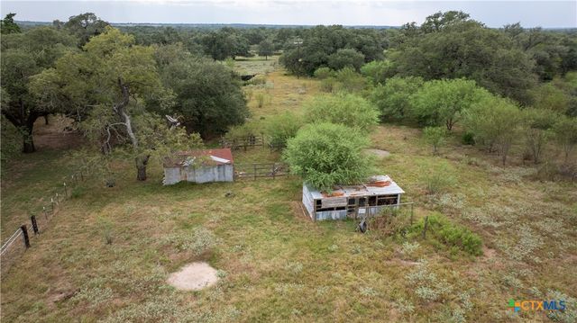 350 Ernest Lemke Rd., Yorktown, TX 78164