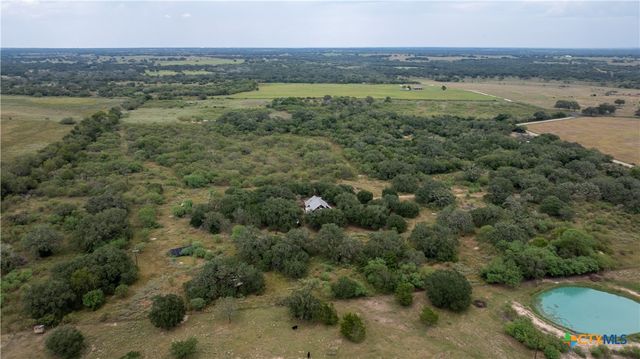 350 Ernest Lemke Rd., Yorktown, TX 78164