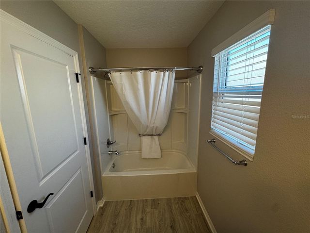 5846 BAMBOO AVENUE, The Villages, FL 32163