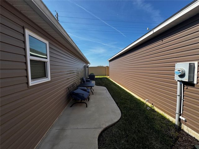 5846 BAMBOO AVENUE, The Villages, FL 32163