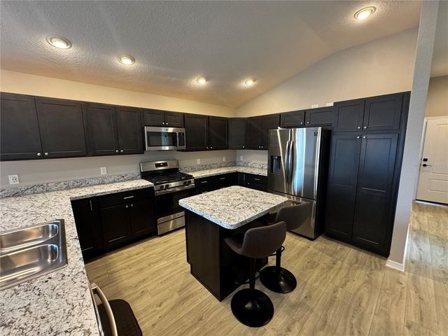 5846 BAMBOO AVENUE, The Villages, FL 32163