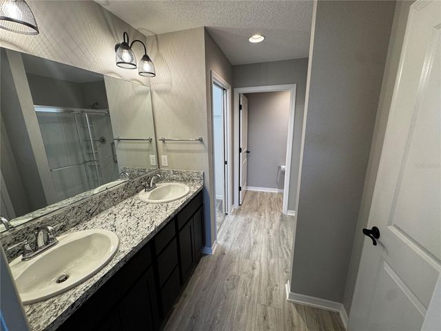 5846 BAMBOO AVENUE, The Villages, FL 32163