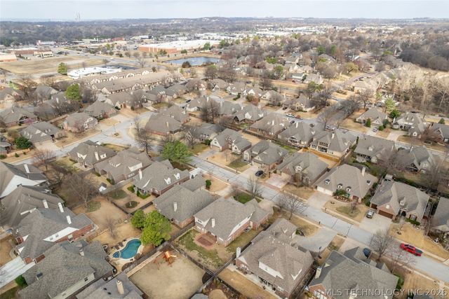 8752 E 102nd Street, Tulsa, OK 74133