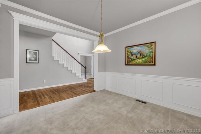 8752 E 102nd Street, Tulsa, OK 74133